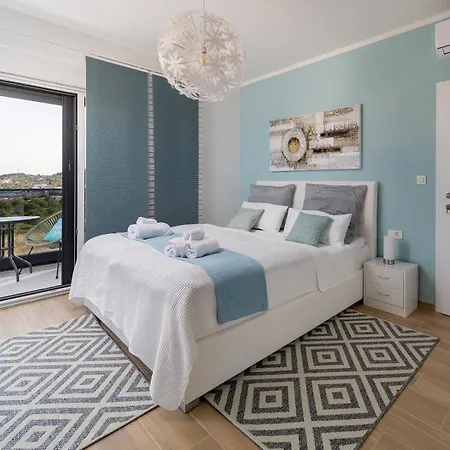 아파트 Miravento Grand Lakeside Retreat 벌러토너컬리